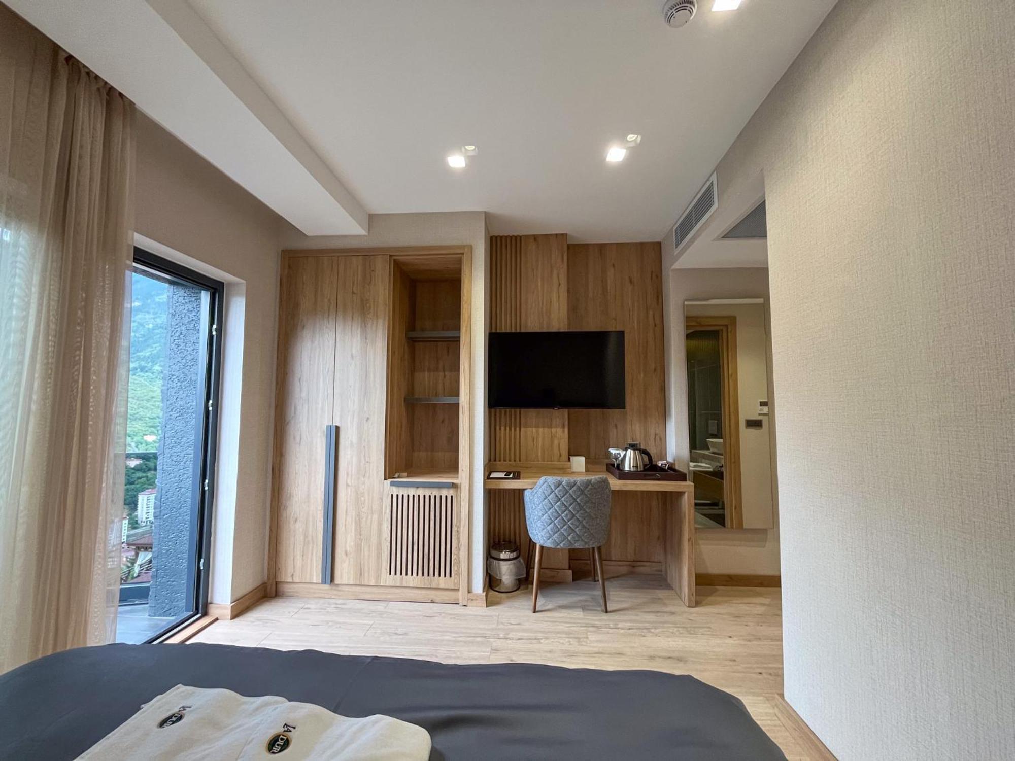 Ladur Resort Otel ทรับซอน ภายนอก รูปภาพ
